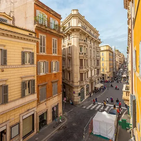 Barberini 3 Bdr Apartamento *