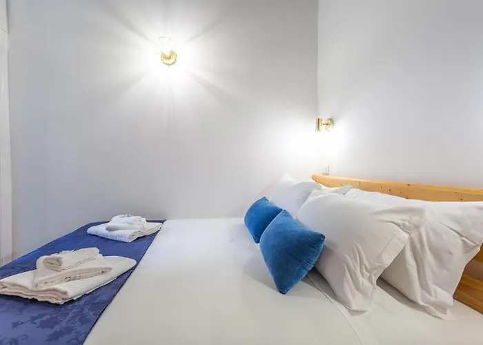 דירה Barberini 3 Bdr *