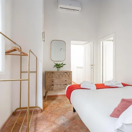 Barberini 3 Bdr * Rome
